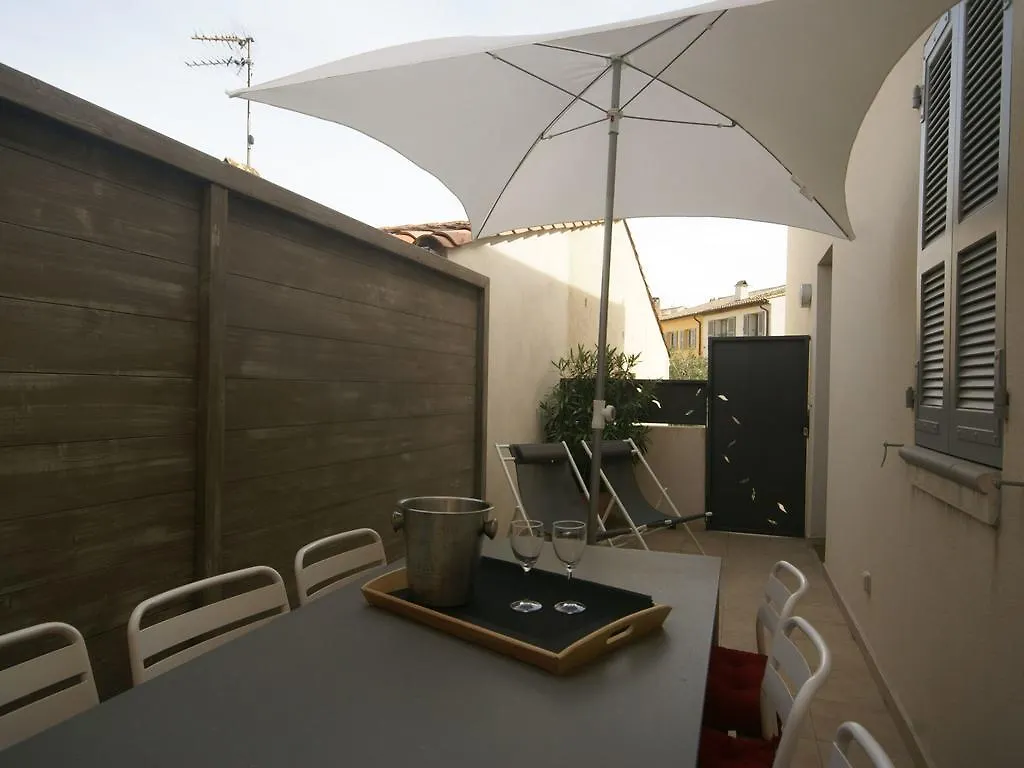 Lavish Holiday Home In Saint Tropez Near Beach Francia